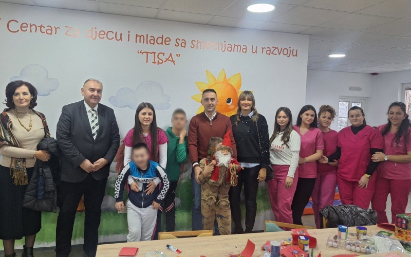 Jačati empatiju prema ranjivim kategorijama društva 