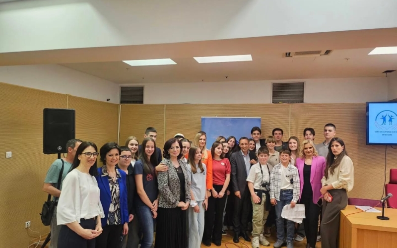 Vrednovati doprinos djece i mladih društvenih koheziji